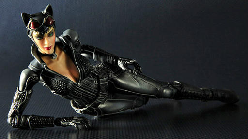 Обо всем - Скоро в продаже фигурки Catwoman, Batman и Cyborg Ninja